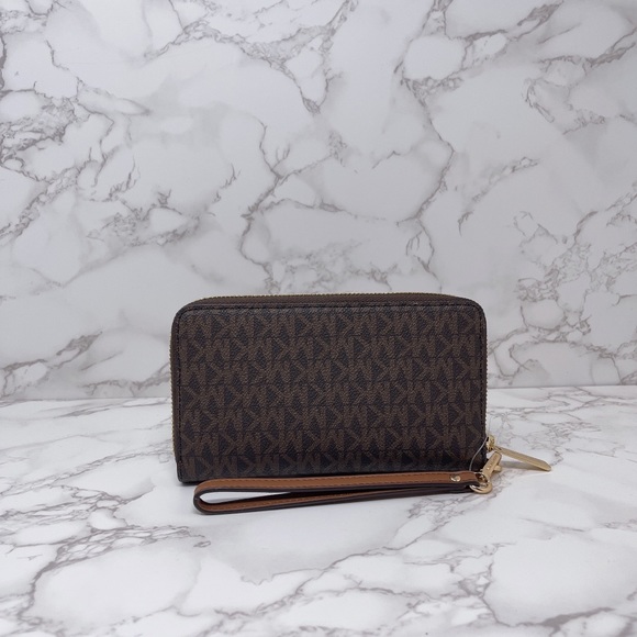 Michael Kors Avril Large Satchel and Wallet - Picture 11 of 13